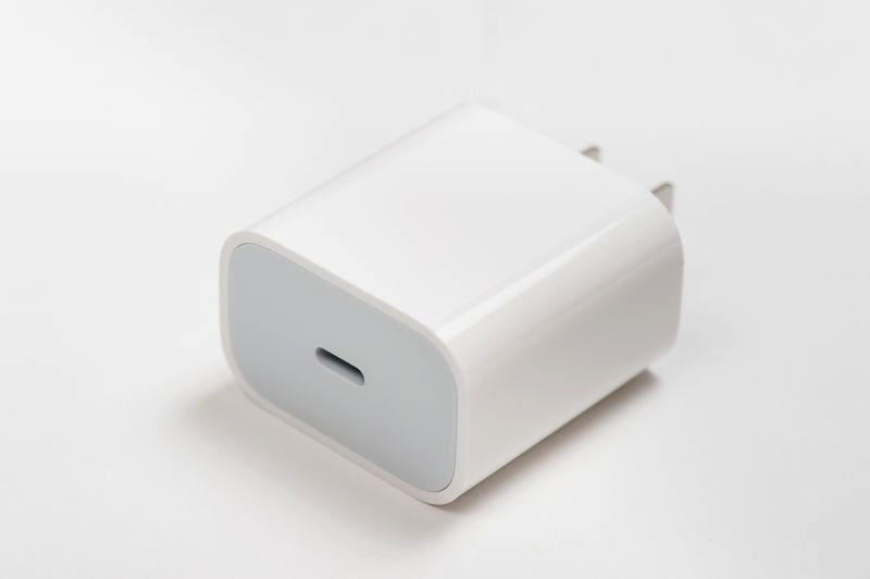 [C1A1T2LM-12] PD Port (Type-C) Charging Adapter iPhone 20W (BRANDED)