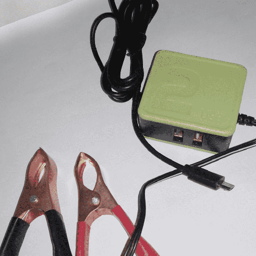 [C2C1U1LM-8] Micro Tractor Mobile Charger with 4 USB Ports MS-21-10